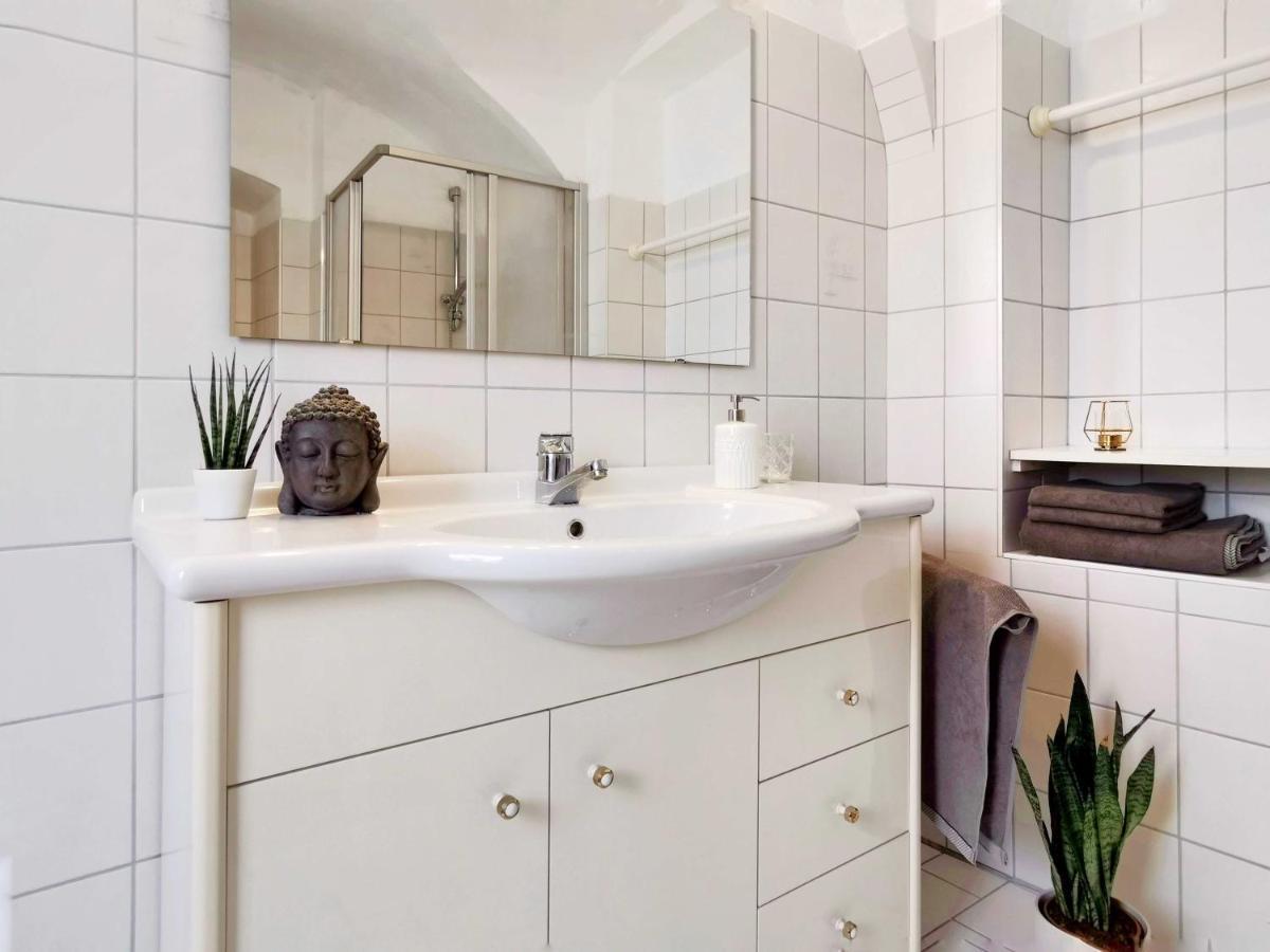 Ferienwohnung Himmelberg 80M2 In Der Altstadt Und Toll Fuer Familien Klagenfurt am Woerthersee Dış mekan fotoğraf