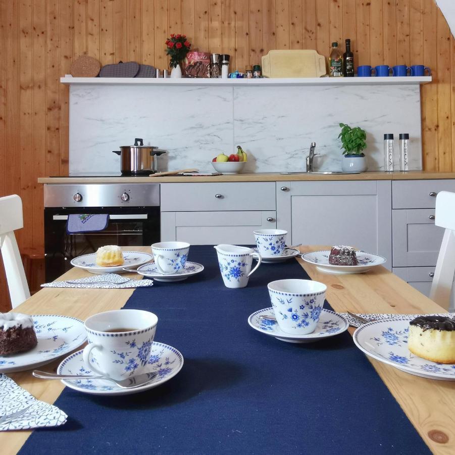 Ferienwohnung Himmelberg 80M2 In Der Altstadt Und Toll Fuer Familien Klagenfurt am Woerthersee Dış mekan fotoğraf